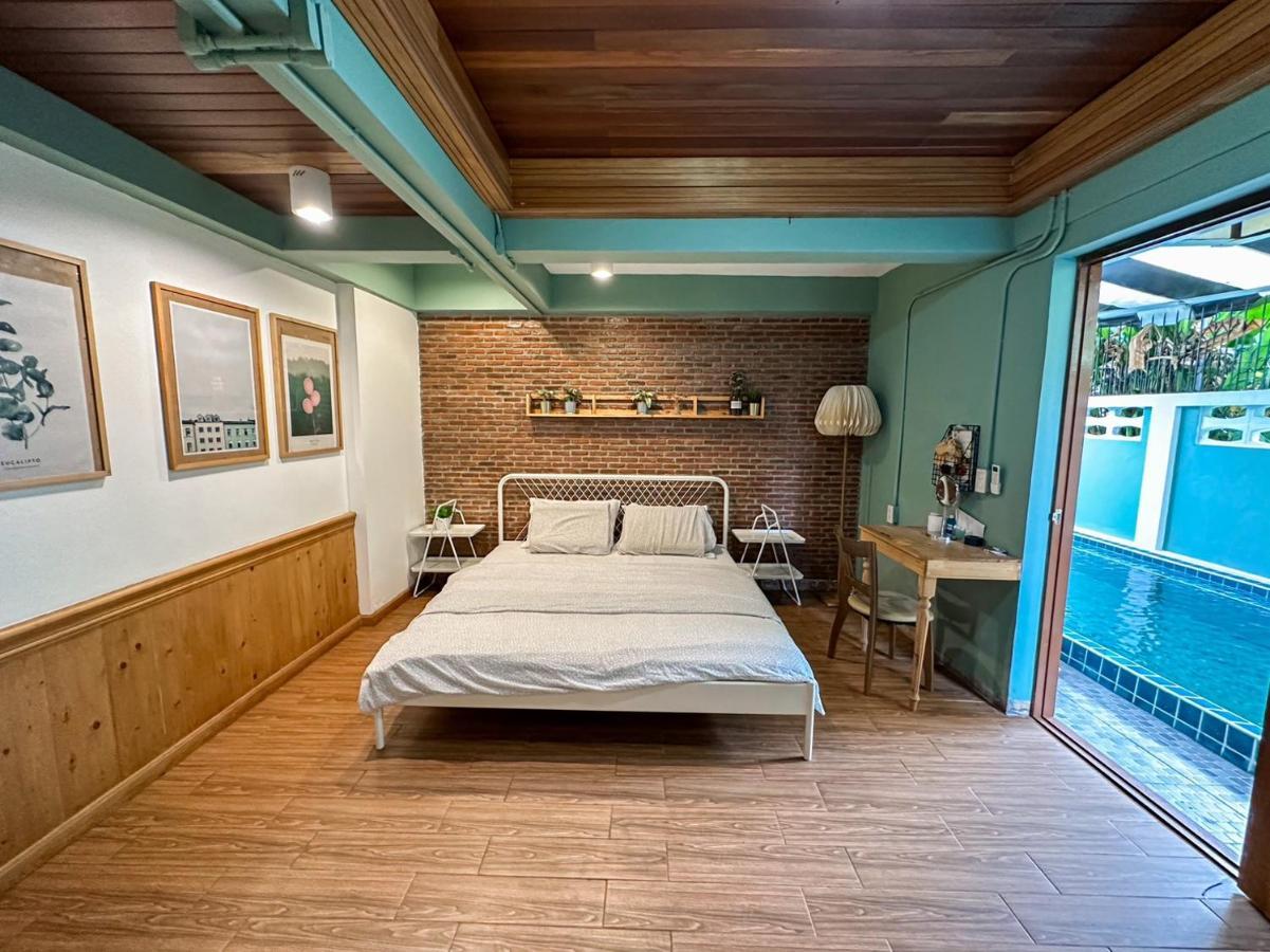 ホテル T-House Bkk 2Floors Near Bts With Swimming Pool And Free Wifi バンコク都 エクステリア 写真