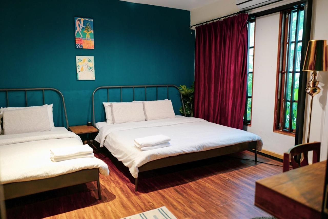 ホテル T-House Bkk 2Floors Near Bts With Swimming Pool And Free Wifi バンコク都 エクステリア 写真